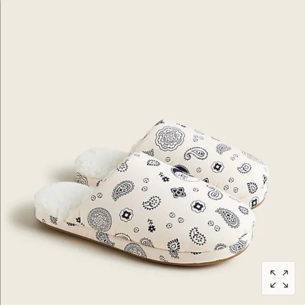 J crew 6M Sherpa-lined cotton scuff slippers‎ slides BA772 pink Bandana Paisley